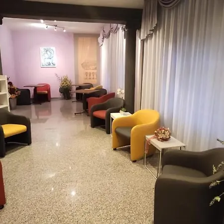 Lory 3* تْشيانشانو  تيرمي