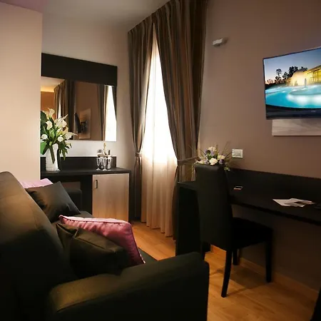 Lory Hotel