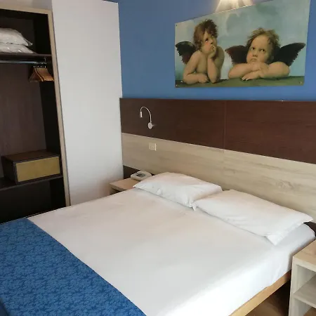 Lory Hotel