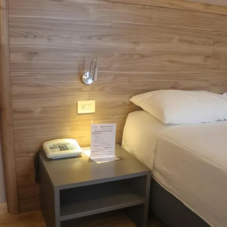 Lory My Wellness Отель Кьянчано-Терме